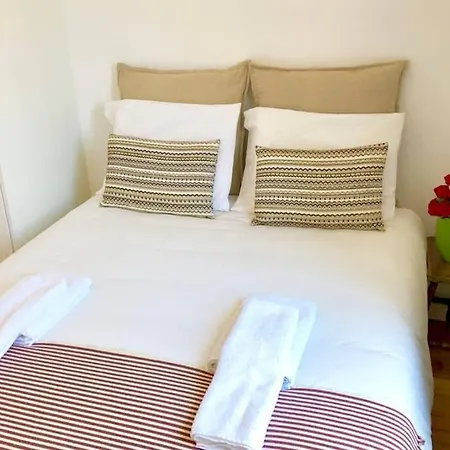 32 3 - Lisbon City Life Private Apartment, Bairro Alto-2