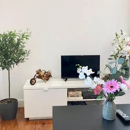 32 3 - Lisbon City Life Private Apartment, Bairro Alto-3